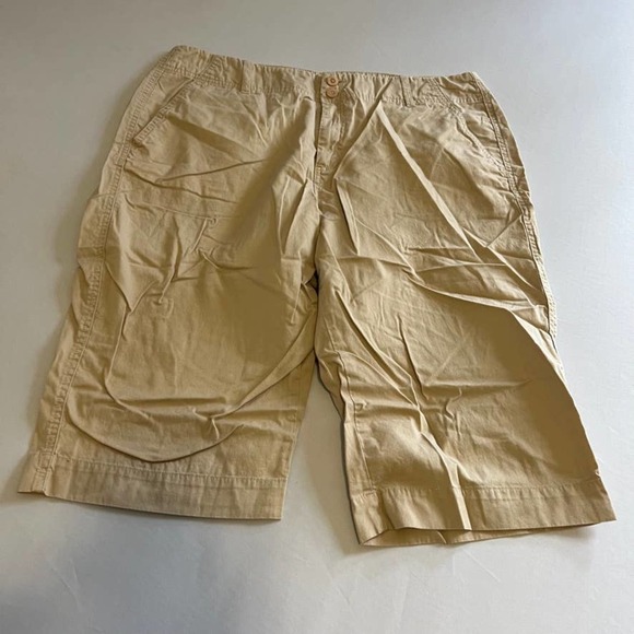 5/ $25 Khakis International Design khaki cropped pants 14 - Picture 1 of 6